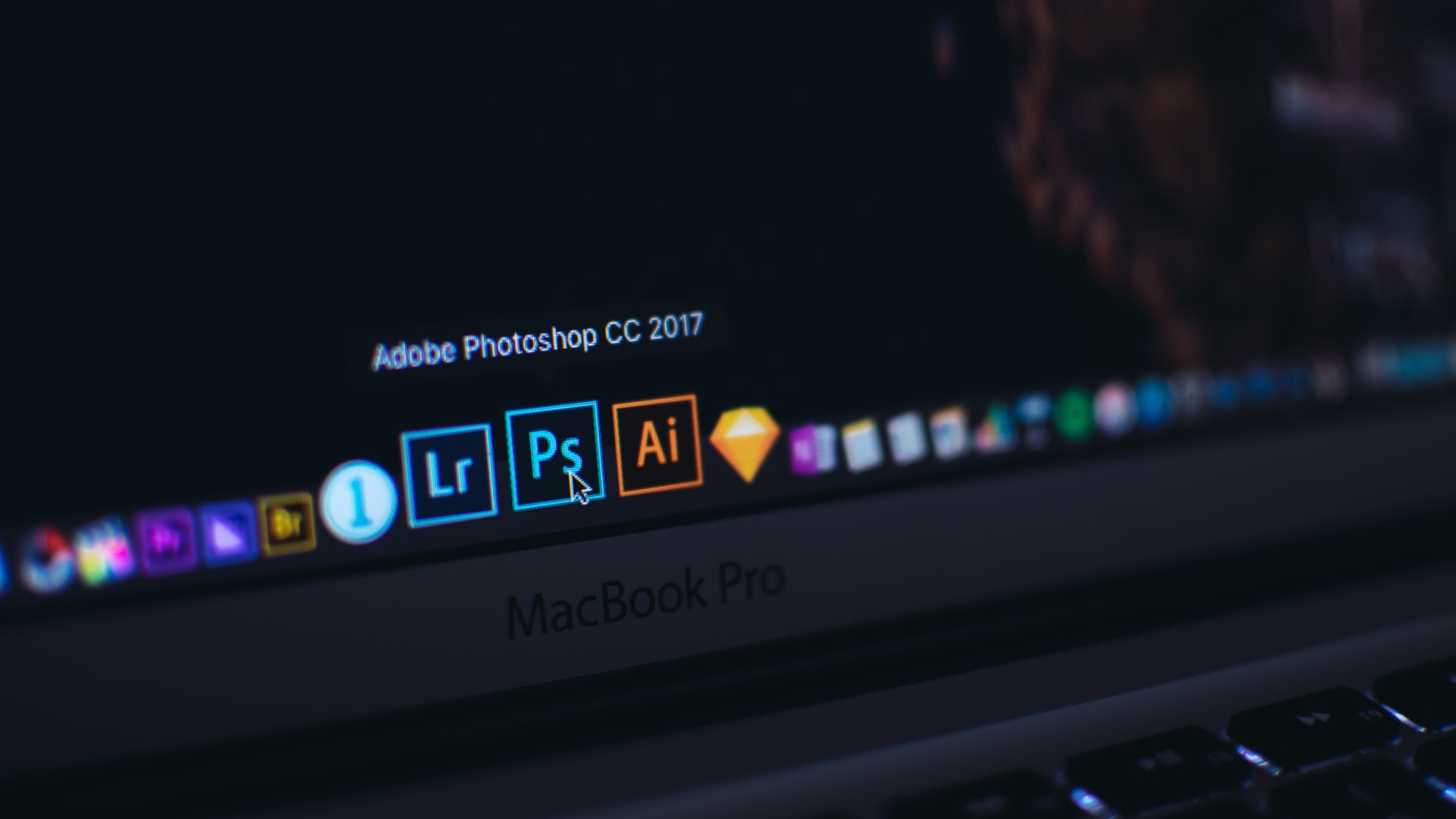 Photoshop(フォトショップ)」と「Illustrator(イラストレーター)」って ...